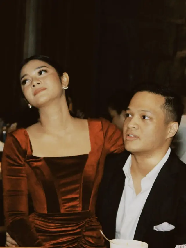 Naysila Mirdad dan Arfito Hutagalung