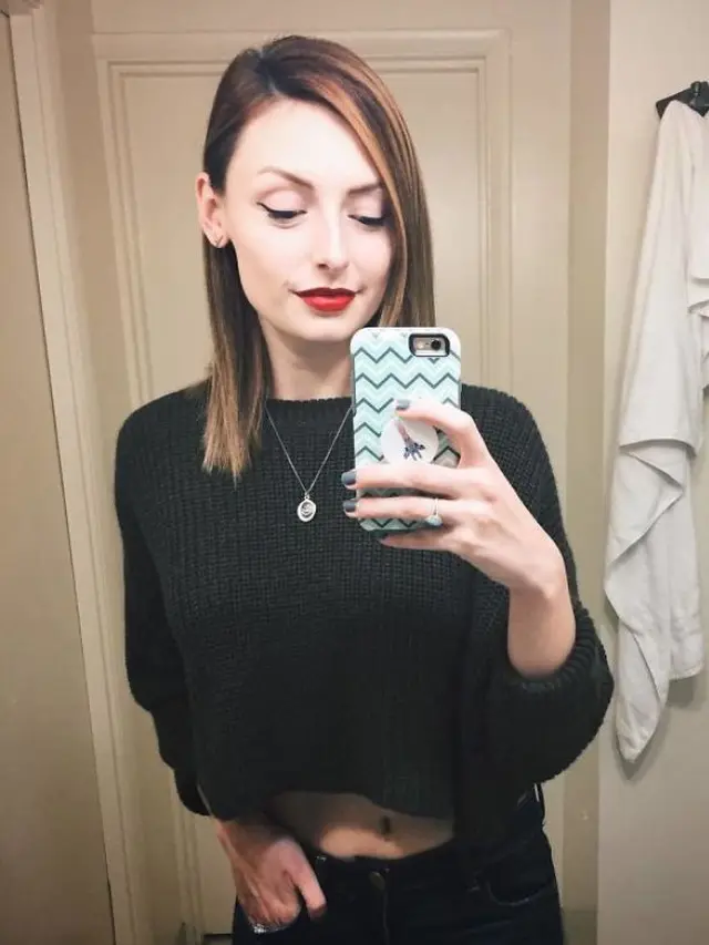 [Bintang] Setelah Kecelakaan Eyeliner Masih Kece, Cewek Ini Langsung Bikin Review