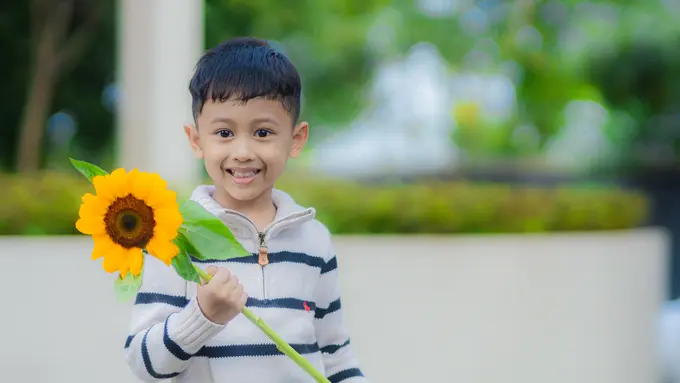 anak januari bahagia