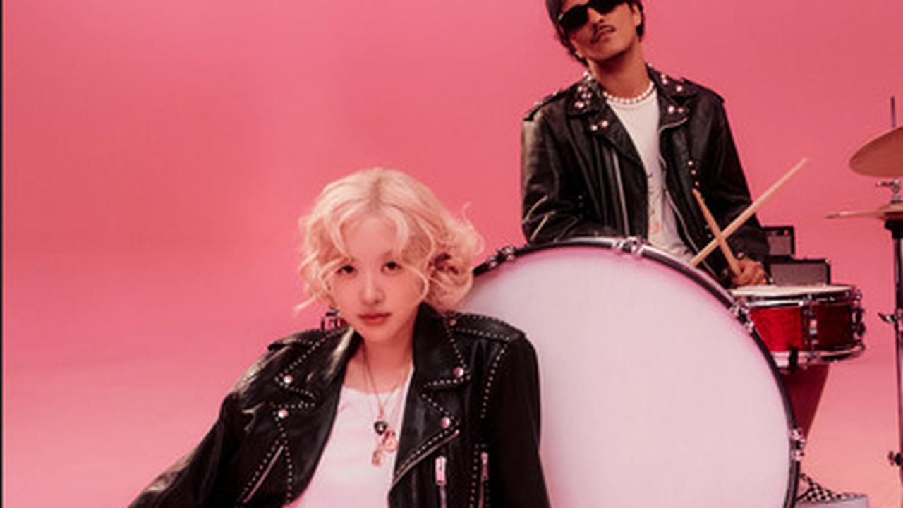 Bruno Mars and Rosé. Image source: Instagram.