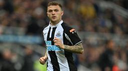 Kieran Trippier menjadi pembelian pertama Newcastle United di bawah kepemilikan Mohamed bin Salman dari Arab Saudi. The Magpies harus merogoh kocek sebesar 15 juta euro untuk mendatangkannya dari klub Liga Spanyol, Atletico Madrid. (AFP/Paul Ellis)