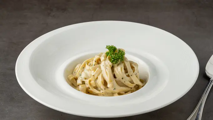 Resep Creamy Garlic Pasta Simpel