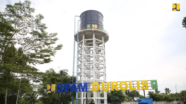 Presiden Joko Widodo (Jokowi) meresmikan Sistem Penyediaan Air Minum (SPAM) Regional Durolis (Dumai-Rokan Hilir-Bengkalis) di Rokan Hilir, Riau, Kamis (5/1/2023/2023). (Dok Kementerian PUPR)