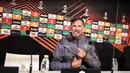 Jurgen Klopp saat menghadiri konferensi pers di Stadion TFC di Toulouse, barat daya Prancis, pada 8 November 2023, menjelang pertandingan sepak bola Liga Eropa UEFA melawan Toulouse FC. (Charly TRIBALLEAU/AFP)