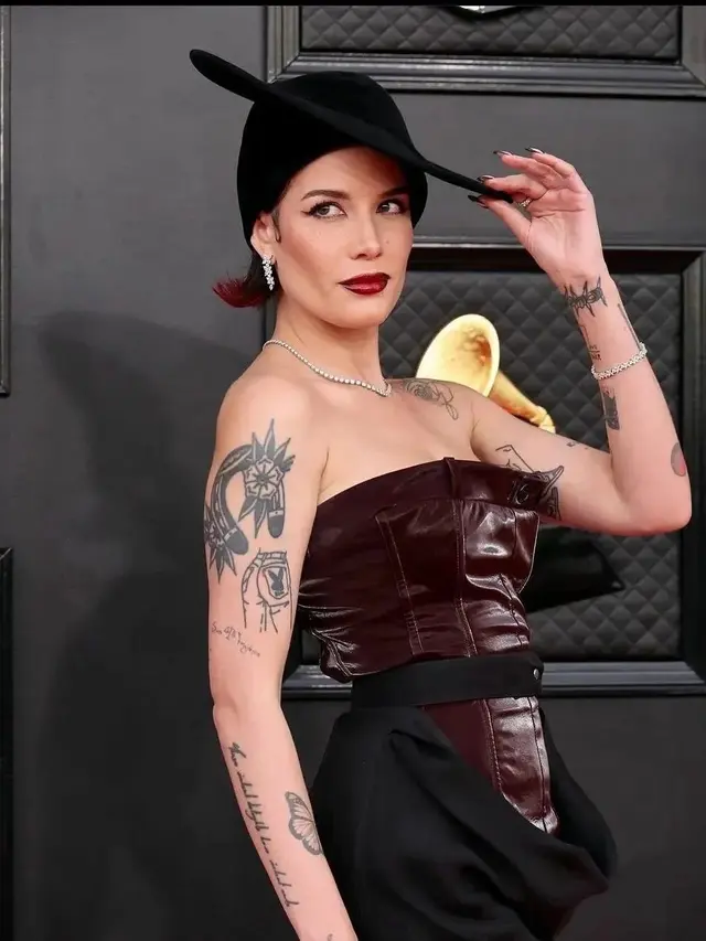 Halsey di Grammy 2022