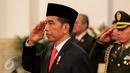 Presiden Joko Widodo saat melantik lima Gubernur dan Wagub baru di Istana Negara, Jakarta, Jumat (12/5). Kelima kepala daerah yang dilantik adalah Banten, Gorontalo, Sulawesi Barat, Bangka Belitung, dan Papua Barat. (Liputan6.com)