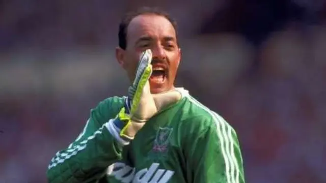 Bruce Grobbelar Mantan Kiper Liverpool