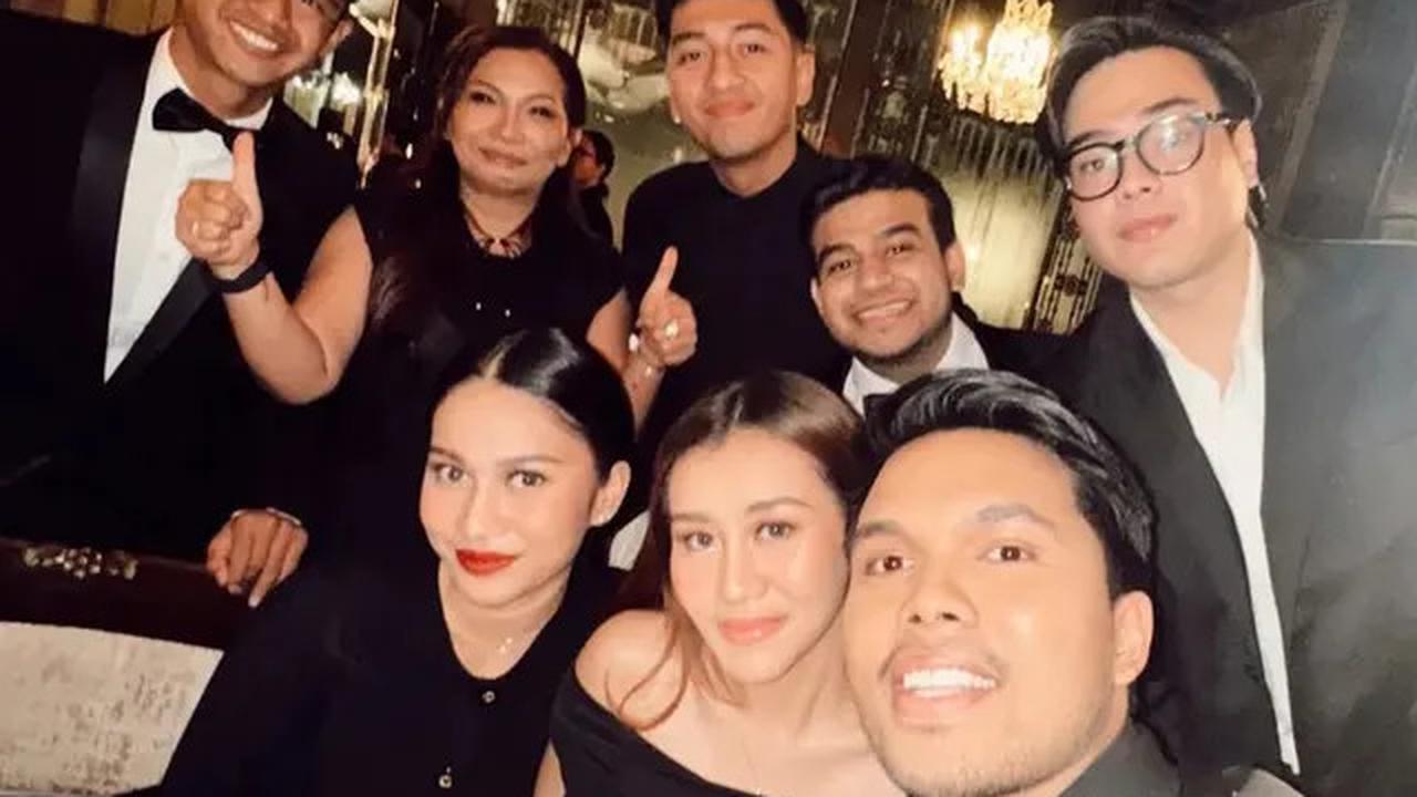 6 Potret Pratama Arhan dan Azizah Salsha Hadiri Acara Bareng, InteraksinyaDisorot