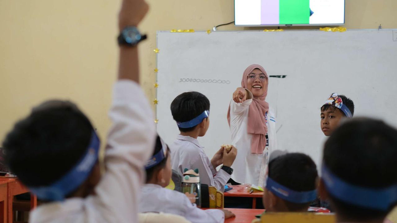 Bantuan Subsidi Upah Rp150.000 per Bulan untuk Guru Honorer dan Pekerja Cair 5 Juni