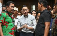 VIDEO: Kuasa Hukum Usai Tom Lembong Dapat Abolisi dari Prabowo "Kita Jemput Kebebasan"