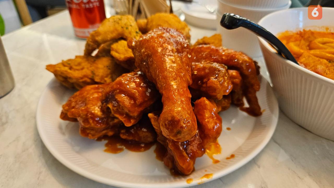 Protein sangat penting untuk mencegah stunting dan mendukung daya tahan tubuh anak, memastikan mereka tumbuh sehat dan kuat. Pastikan asupan protein yang cukup untuk perkembangan optimal! (Foto: Aditya Eka Prawira/Liputan6.com)