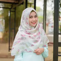 (Instagram/anisarahma_12)