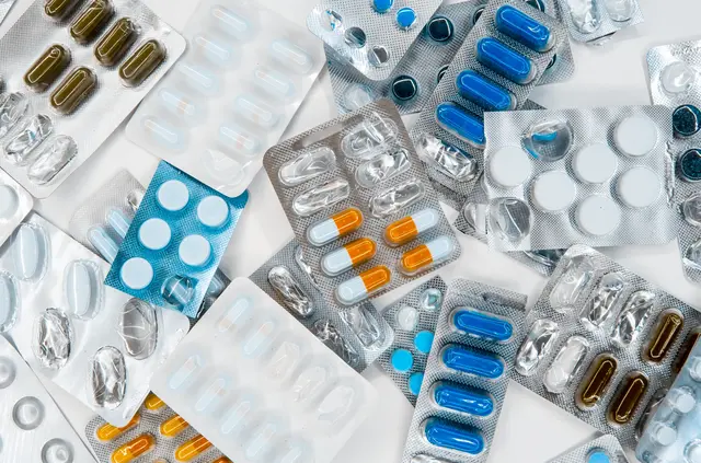 Keamanan Obat Dipantau Sepanjang Perjalanan Pengobatan