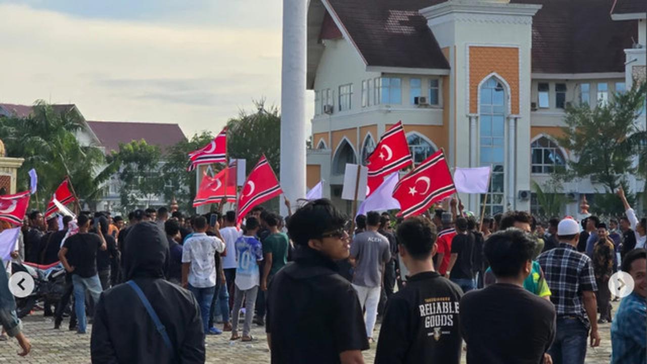 Koalisi Masyarakat Sipil Kecam Tindakan Refresif TNI terhadap Demonstran di Aceh