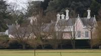 Adelaide Cottage, kediaman resmi keluarga Pangeran William dan Kate Middleton yang berada di kawasan Istana Windsor. (dok. Screenshoot Youtube Omni Home Ideas)