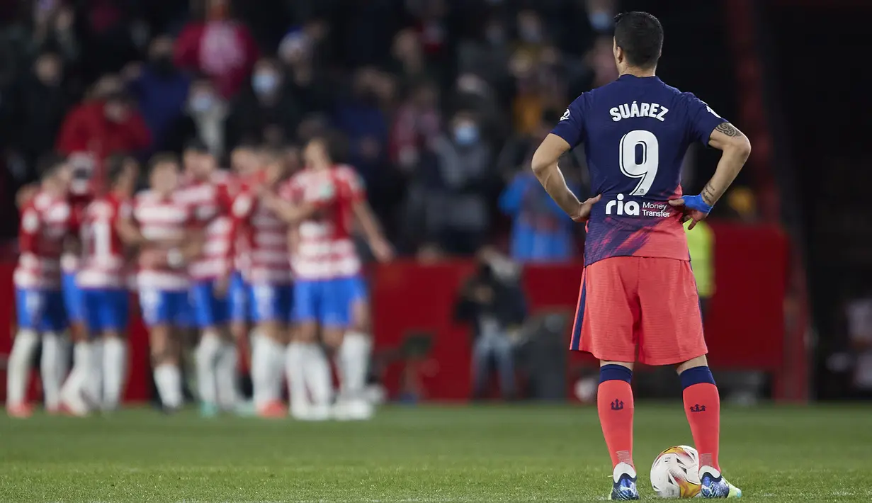 Sayang seribu sayang, Athletic Bilbao malah berhasil come back. Keunggulan Luis Suarez dkk harus pupus usai Darwin Machis dan Jorge Molina berhasil menceploskan bola ke gawang Jan Oblak pada menit ke-17 dan ke-61. (AP/Fermin Rodriguez)