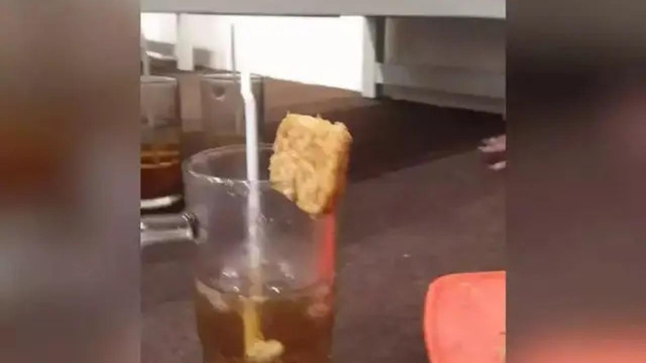 10 Potret Kocak Orang Minum Es Teh di Cuaca yang Panas Ini Bikin Tepuk Jidat