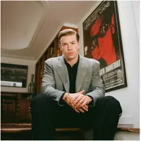Will Poulter (Sumber: Instagram @willpoulterdaily)