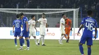 Maman Abdurahman menyebut kekalahan 1-2 dari PSIS Semarang dialami Persija Jakarta karena masih sering melakukan kesalahan sepele. (dok. Persija Jakarta)