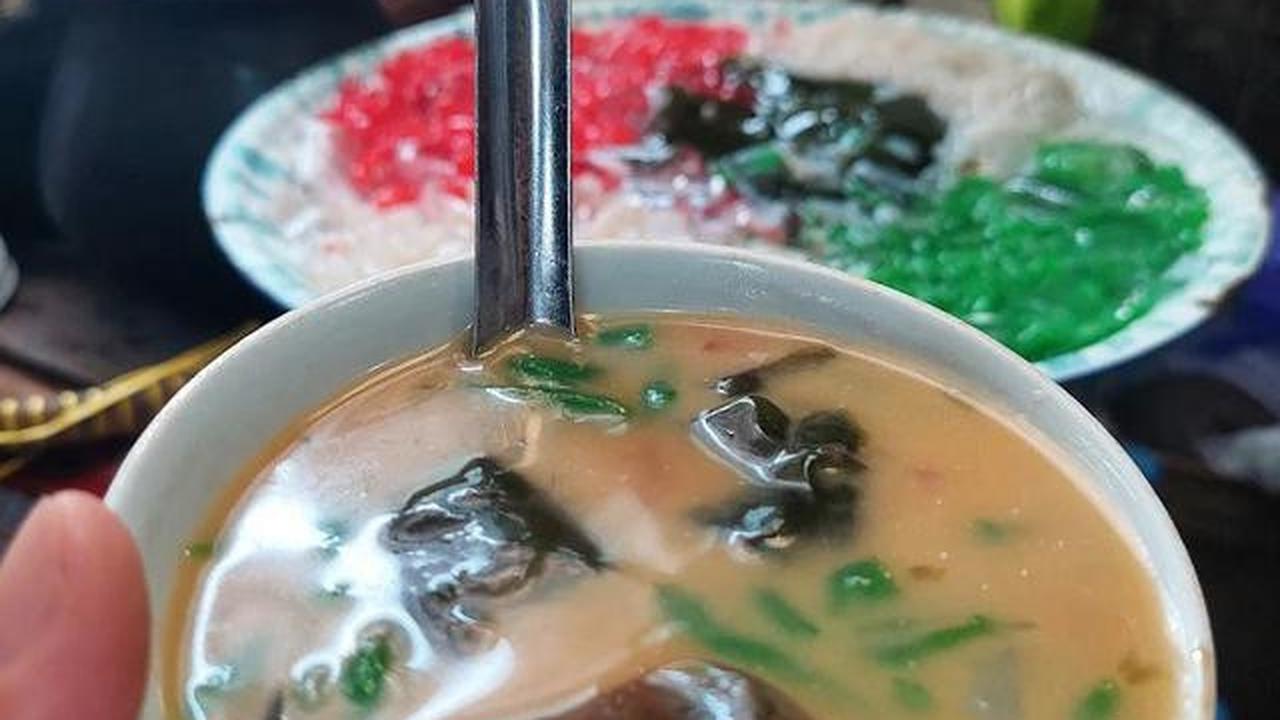 13 Tempat Makan Enak di Pasar Beringharjo Yogyakarta yang Masih Eksis hingga 2025, Wajib Dicoba