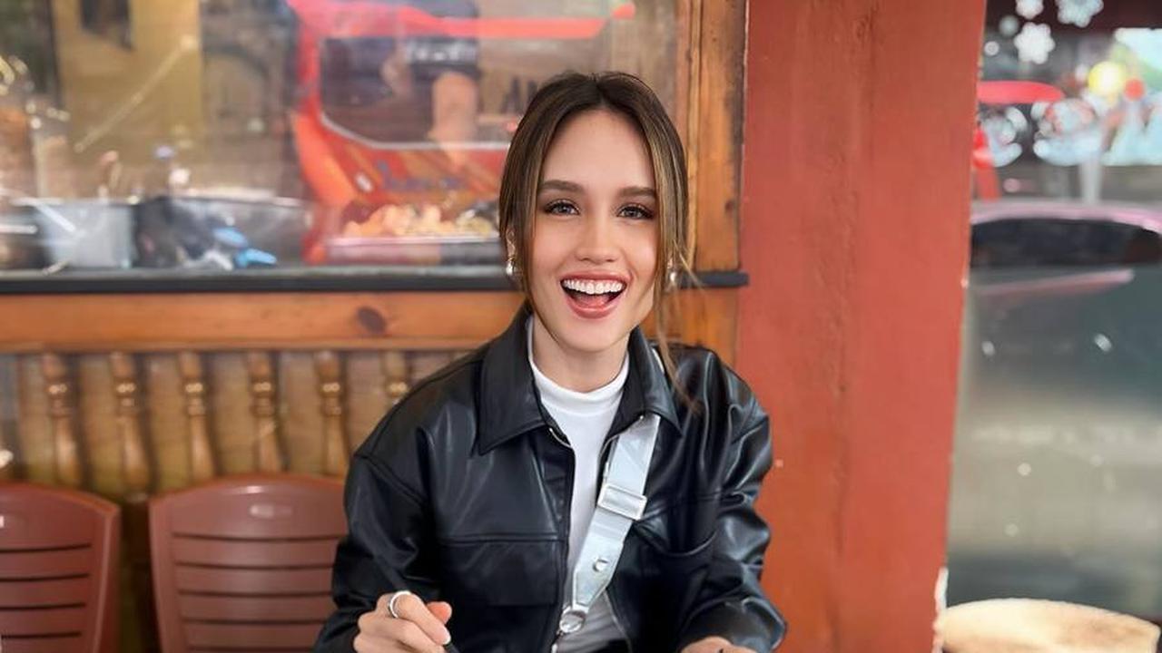 Selalu Mesra dan Disebut Cocok Banget, Potret Cinta Laura & Arya Vasco Liburan di Vietnam