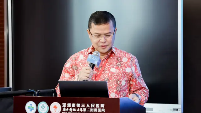 epidemiolog, dr. Dicky Budiman, PhD.,