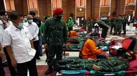 Ketua Umum PMI Jusuf Kalla menghadiri kegiatan donor darah dan penyerahan bantuan sembako bagi warga kurang mampu yang terdampak COVID-19 di Mabes TNI dan Markas Kopasus Cijantung Jakarta Timur, Selasa (22/9/2020). (Tim Komunikasi Jusuf Kalla/JK)