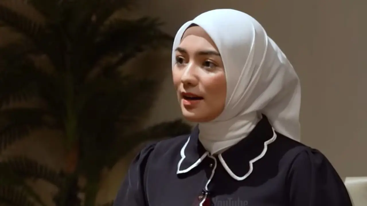 Citra Kirana dalam film 'Independence by Design' (YouTube/Ana Sofa Yuking)