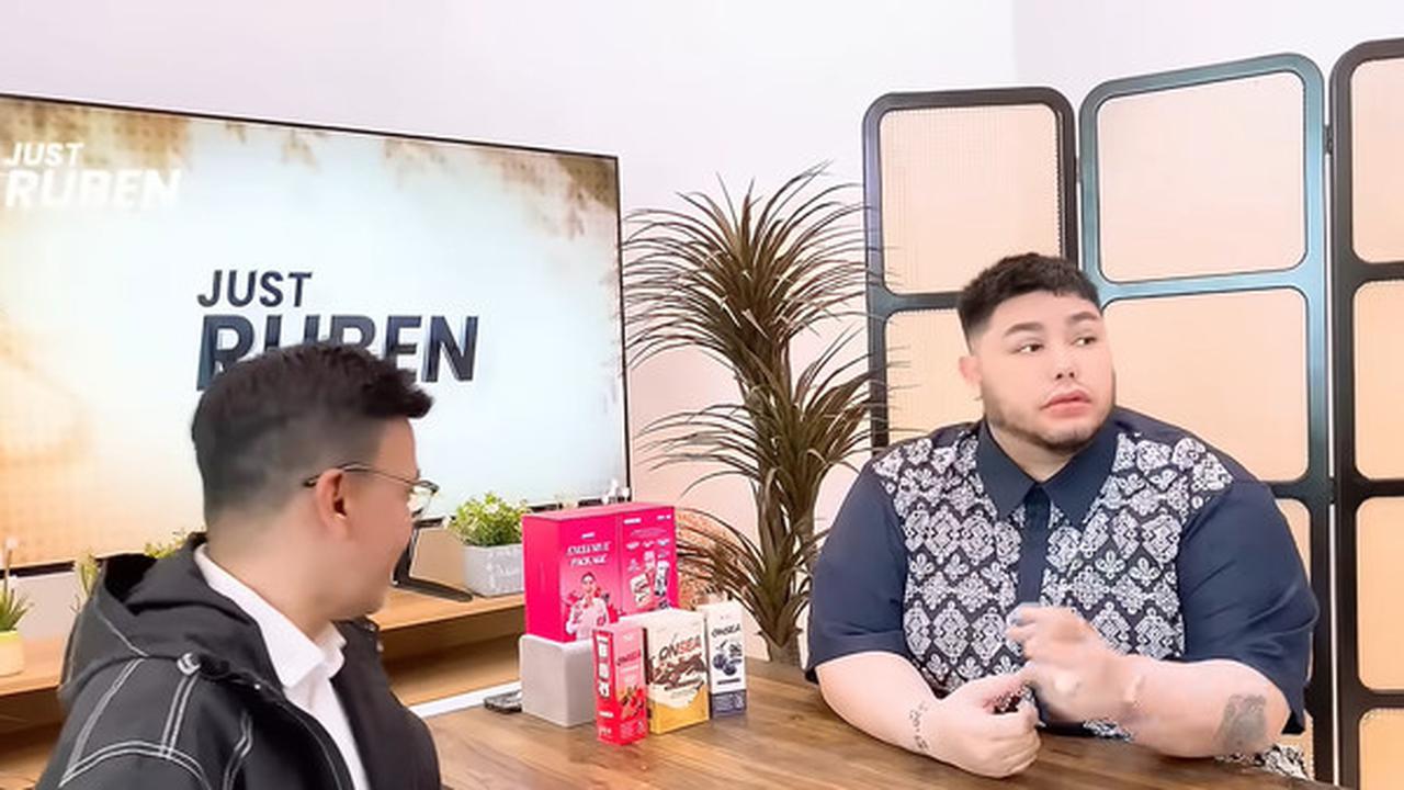 Model Taman di Rumah Ruben Onsu, Asri dengan Kolam Renang Biru