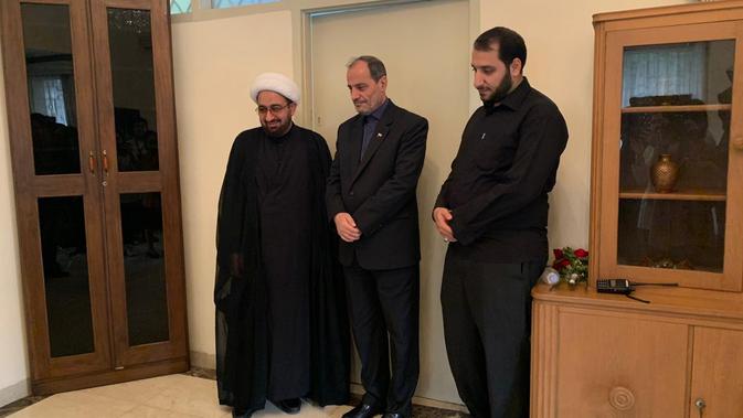 Kepala Kebudayaan Iran hadir di Kedutaan Besar Iran di Jakarta untuk menyampaikan ucapan bela sungkawa.(Liputan6.com/Benedikta Miranti T.V)