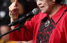 Megawati Singgung Ibu-Ibu Beli Baju Seragam Majelis Taklim: Untuk Apa? Harusnya Diberikan ke Anak-Anak