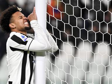 Juventus harus rela berbagi angka usai ditahan imbang Napoli dalam duel pekan ke-20 Serie A 2021/22, Jumat (7/1/2022). Pertandingan di Allianz Stadium tersebut berakhir dengan skor 1-1. (Fabio Ferrari/LaPresse via AP)