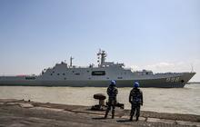 Dua Kapal Perang China Berlabuh di Surabaya