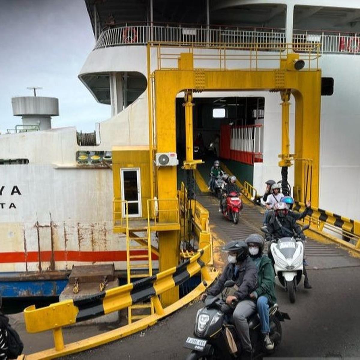 H-2 Lebaran, Ribuan Pemudik Motor Padati Pelabuhan Bakauheni