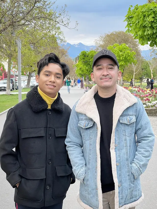 Tampil kompak, Ini 7 Momen Liburan Ruben Onsu dan Betrand Peto di Swiss