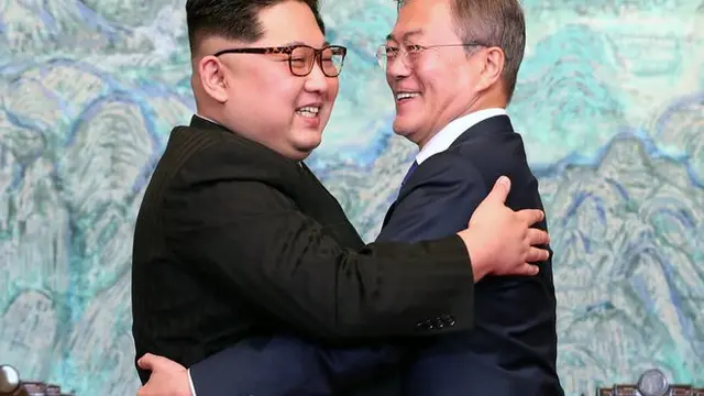 Kim Jong-un dan Ri Sol-ju (Foto: AFP)
