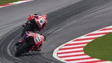 Dua pebalap Pramac Ducati, Danilo Petrucci dan Scott Redding). (Crash)