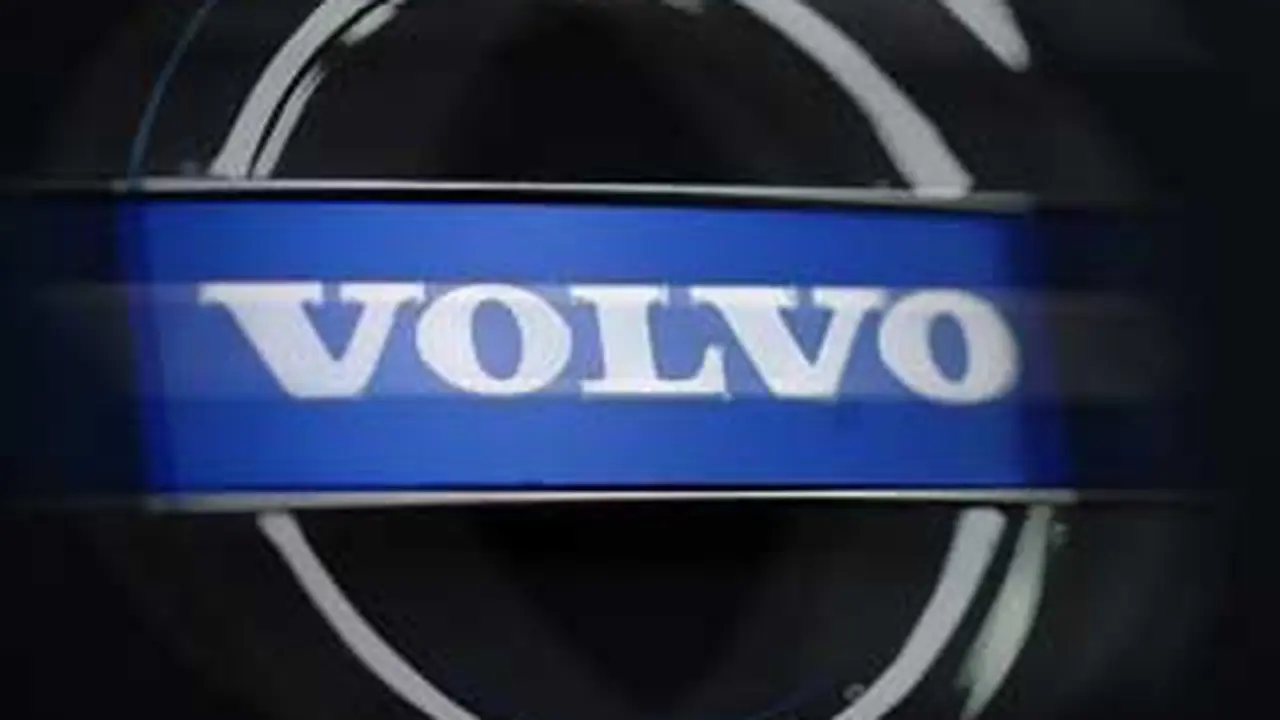 100903dvolvo.jpg