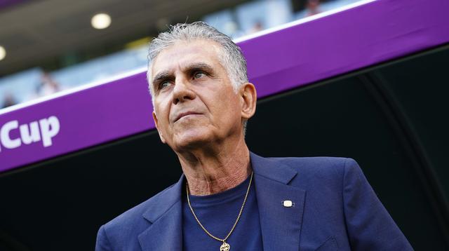 Pelatih Timnas&nbsp;Iran, Carlos Queiroz saat&nbsp;pertandingan Grup B Piala Dunia 2022 melawan Timnas Wales yang berlangsung di Ahmad Bin Ali Stadium, Qatar, Jumat (25/11/2022). (AP Photo/Pavel Golovkin)