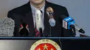 Duta Besar China untuk ASEAN, Deng Xijun memberikan keterangan terkait perkembangan virus corona COVID-19 saat Media Briefing di Jakarta, Jumat (21/2/2020). Pada kesempatan itu, Deng Xijun berharap ASEAN saling bekerja sama untuk menangani virus corona COVID-19. (Liputan6.com/Faizal Fanani)
