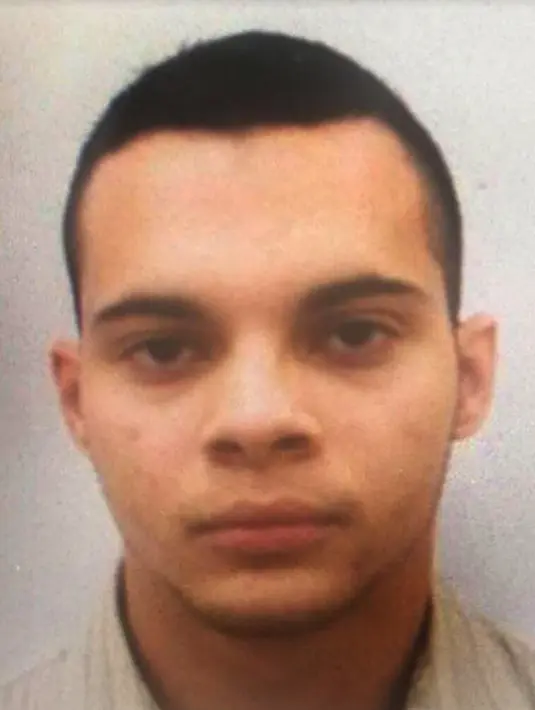 Wajah Esteban Santiago saat Polisi merilis fotonya usai kejadian penembakan di bandara Fort Lauderdale, Florida, AS. Diketahui  Esteban Santiago pernah bertugas di Irak selama setahun. (thesun.co.uk)