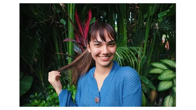 5 Potret Terbaru Haico Van der Veken dengan Gaya Rambut Berponi, Cantik