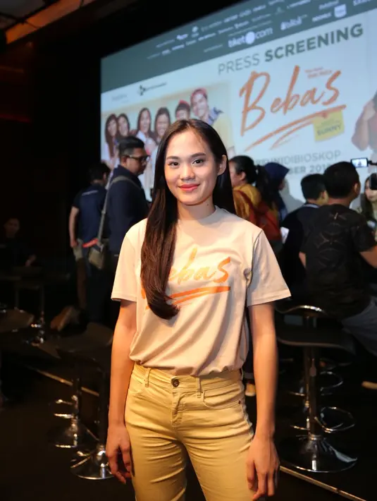 Sheryl Sheinafia saat di konfrensi pers screening Film Bebas di kawasan Senayan, Jakarta Pusat, Rabu (18/9/2019) (Daniel Kampua/Fimela.com)