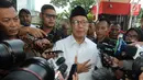 Menteri Agama Lukman Hakim Saifuddin memberikan keterangan sebelum menjalani pemeriksaan di Gedung KPK, Jakarta, Rabu (8/5/2019). Lukman diperiksa sebagai saksi kasus dugaan suap seleksi jabatan di lingkungan Kementerian Agama tahun 2018-2019 dengan tersangka Romahurmuziy. (merdeka.com/Dwi Narwoko)