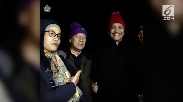 VIDEO: Gaya Santai Sri Mulyani di Atas Kawah Ijen