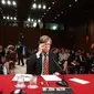 John Bolton, Penasihat Keamanan Donald Trump yang Baru: Jika Mau Damai, Bersiaplah Perang. Foto diambil saat Bolton jadi dubes AS untuk PBB pada 2005  (Dennis Cook/Associated Press)