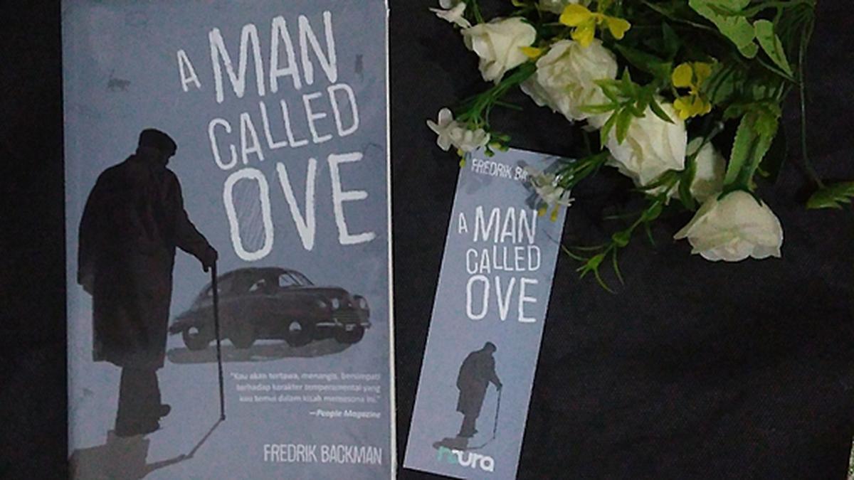 A Man Called Ove: A Novel By Fredrik Backman - Paperback (Good Condition)