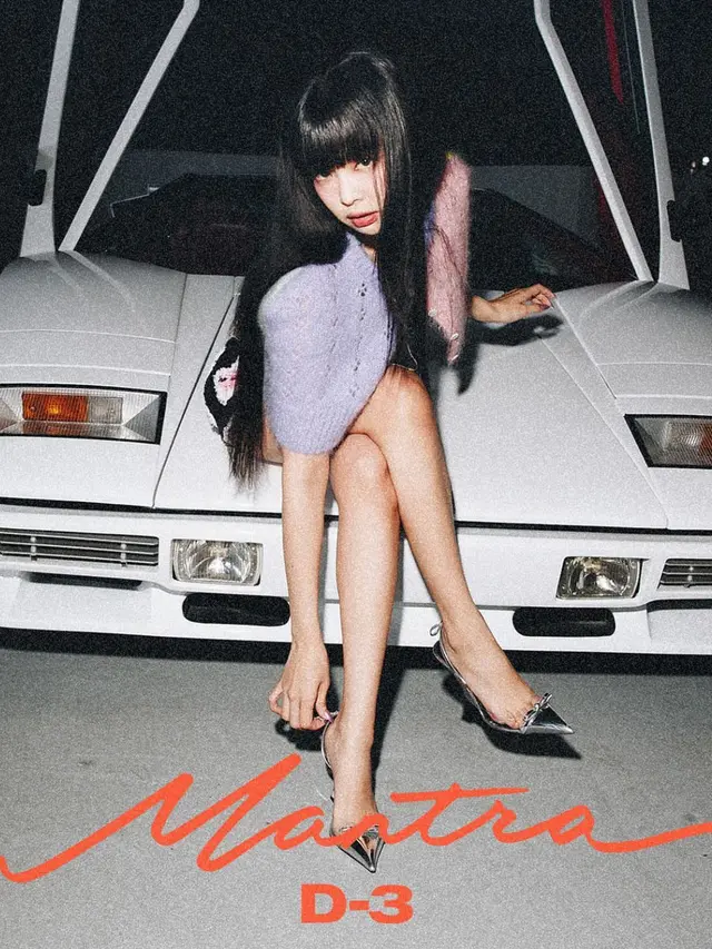 Potret Jennie Blackpink dalam teaser lagu Mantra (Dok. Instagram/Oddatelier)