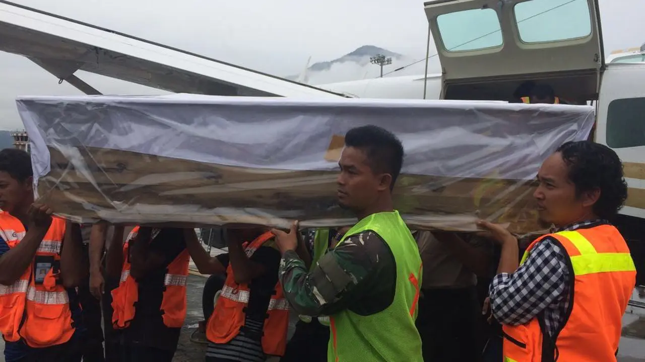 Sosok Yuni Yesra, Guru Honorer Asal Toraja yang Tewas Saat Ngojek