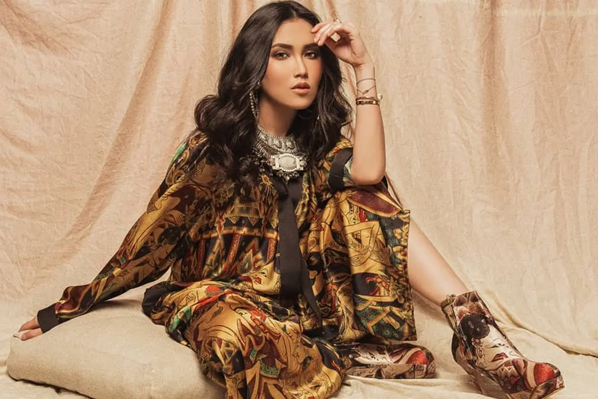 FOTO: Cantiknya Ayu Ting Ting dengan Berbagai Gaya Rambut